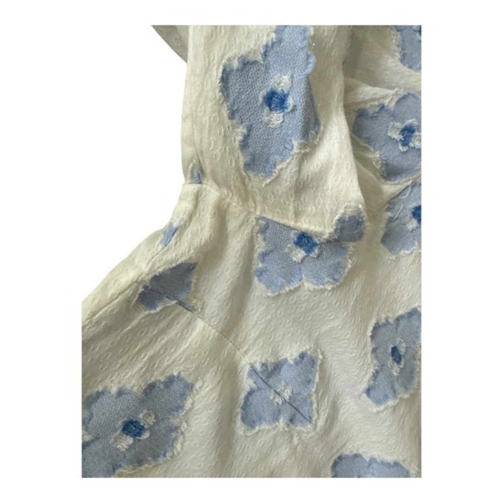 VTG Lilly Pulitzer Bell Sleeve Top M White Blue Floral Coquette Preppy Y2K - Picture 5 of 11